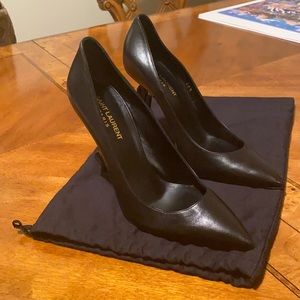 YSL Opyum heels. Close toed size 38.5